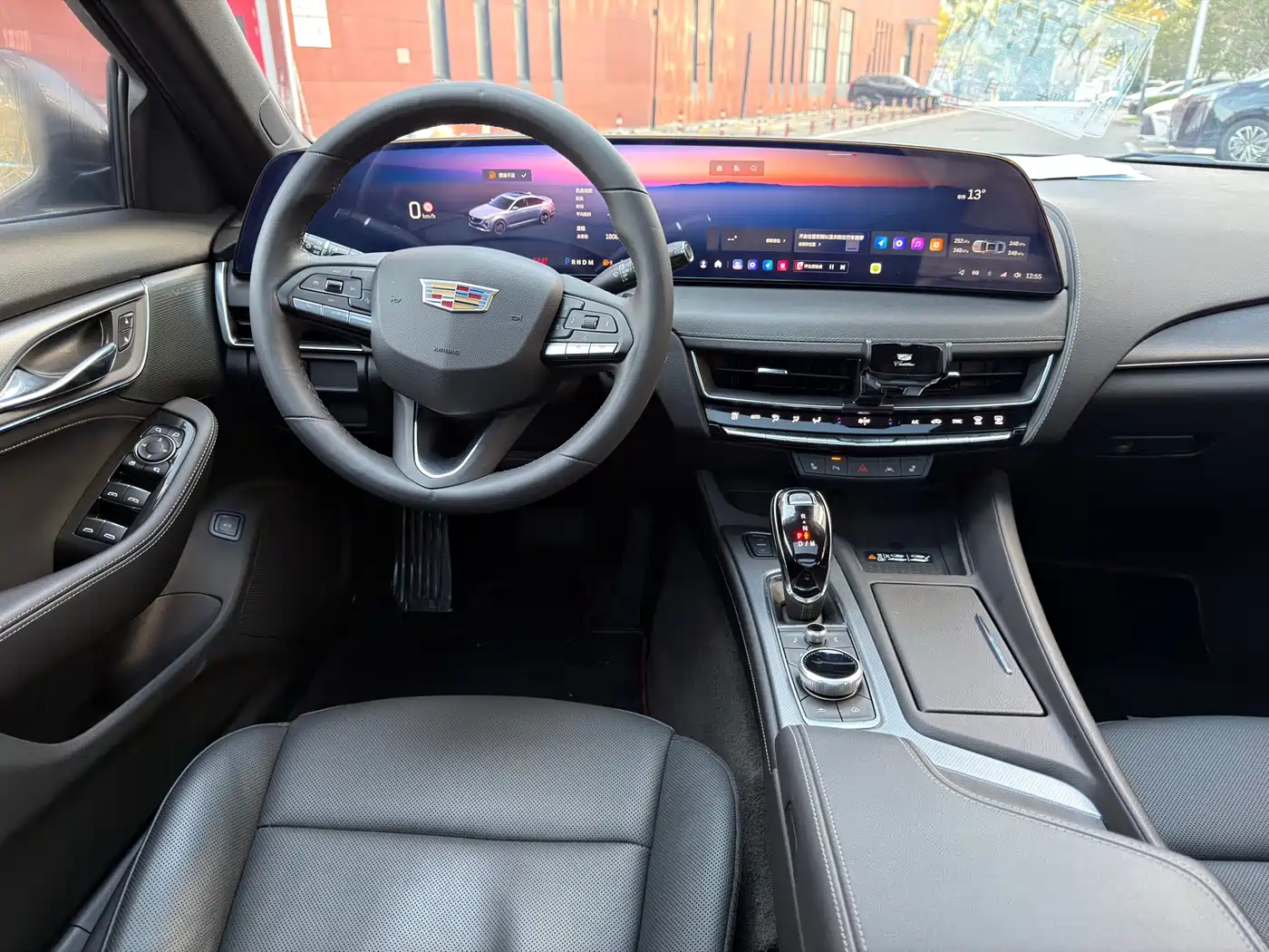 Cadillac CT5 2024 28T Luxury Model Pro фото 8