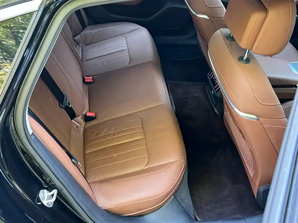 Audi A6L 2019 45 TFSI Premium Elegance фото 16