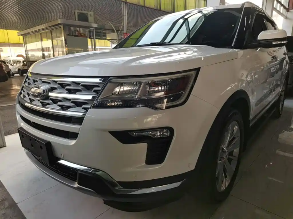 2019 Ford Explorer (Import)