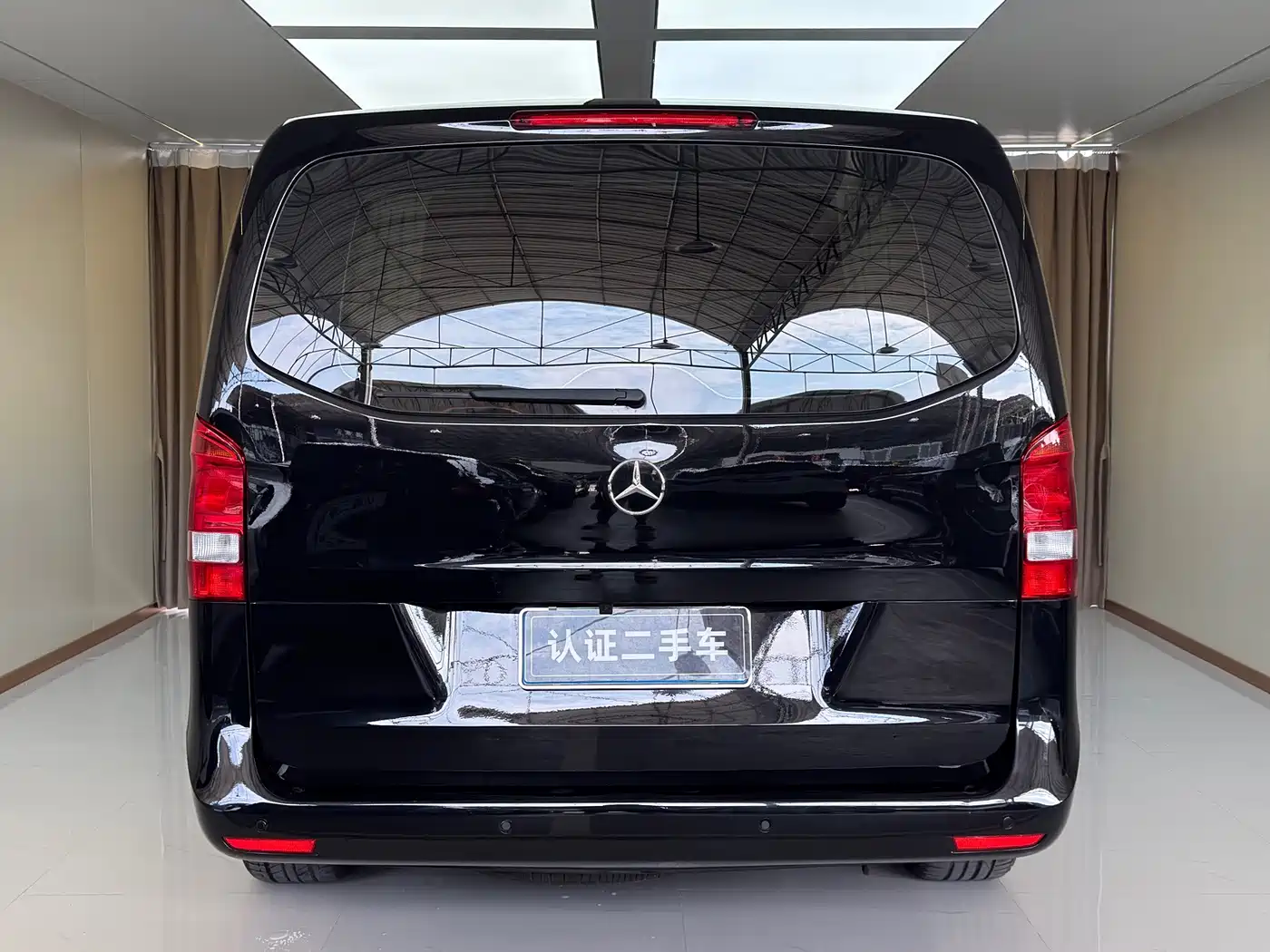 Photo 25 - Mercedes-Benz Vito