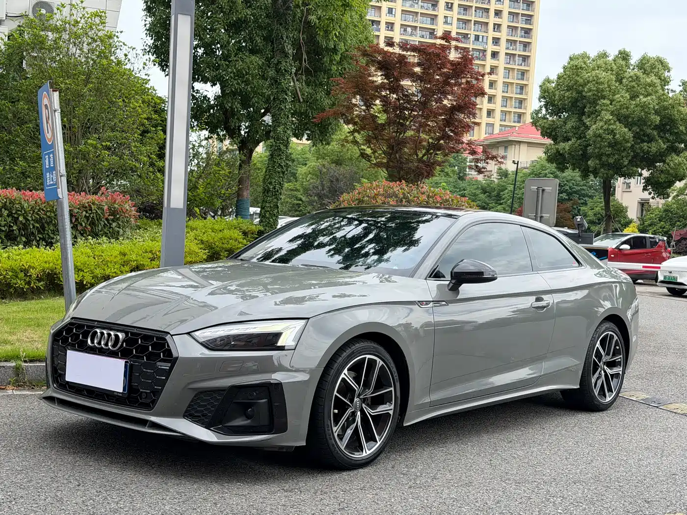 Audi A5 (Import) 2021 Coupe 40 TFSI Fashion Dynamic фото 2
