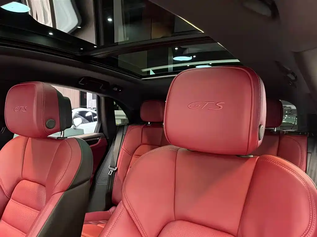 Porsche Macan 2023 Macan GTS 2.9T фото 12