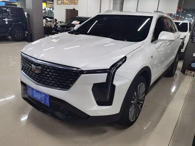 cadillac xt4