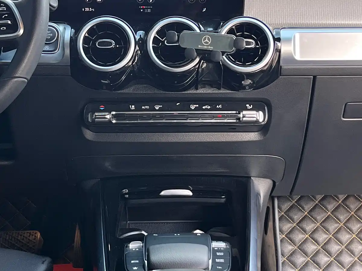 Mercedes-Benz GLB 2023 GLB 200 Dynamic фото 14