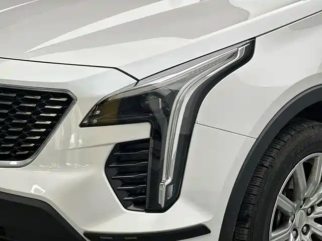 Cadillac XT4 2018 28T FWD Leading Edition фото 19