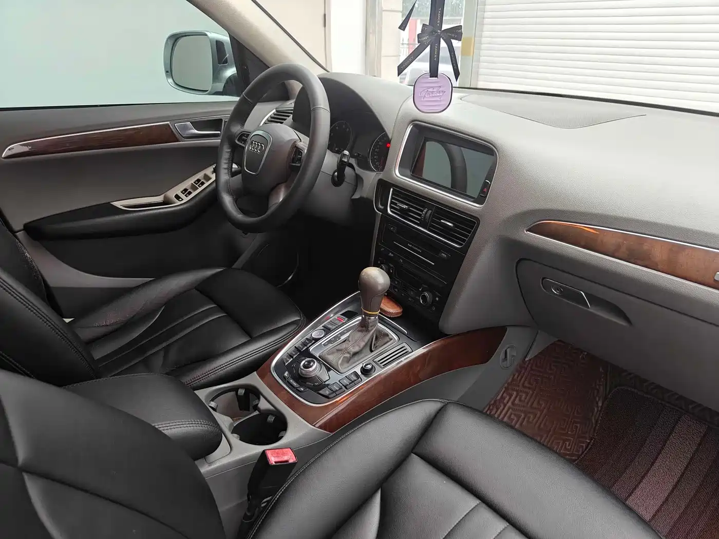 Audi Q5 2012 2.0TFSI Comfort фото 14
