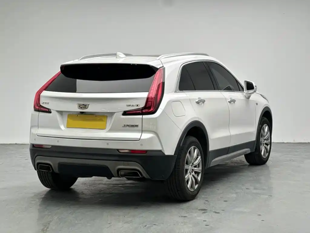 Cadillac XT4 2018 28T FWD Leading Edition фото 7