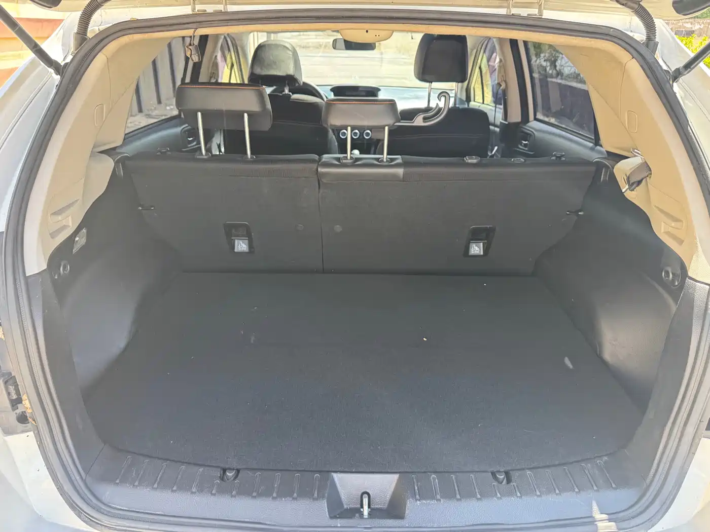 Subaru XV 2012 2.0i Comfort Edition фото 26