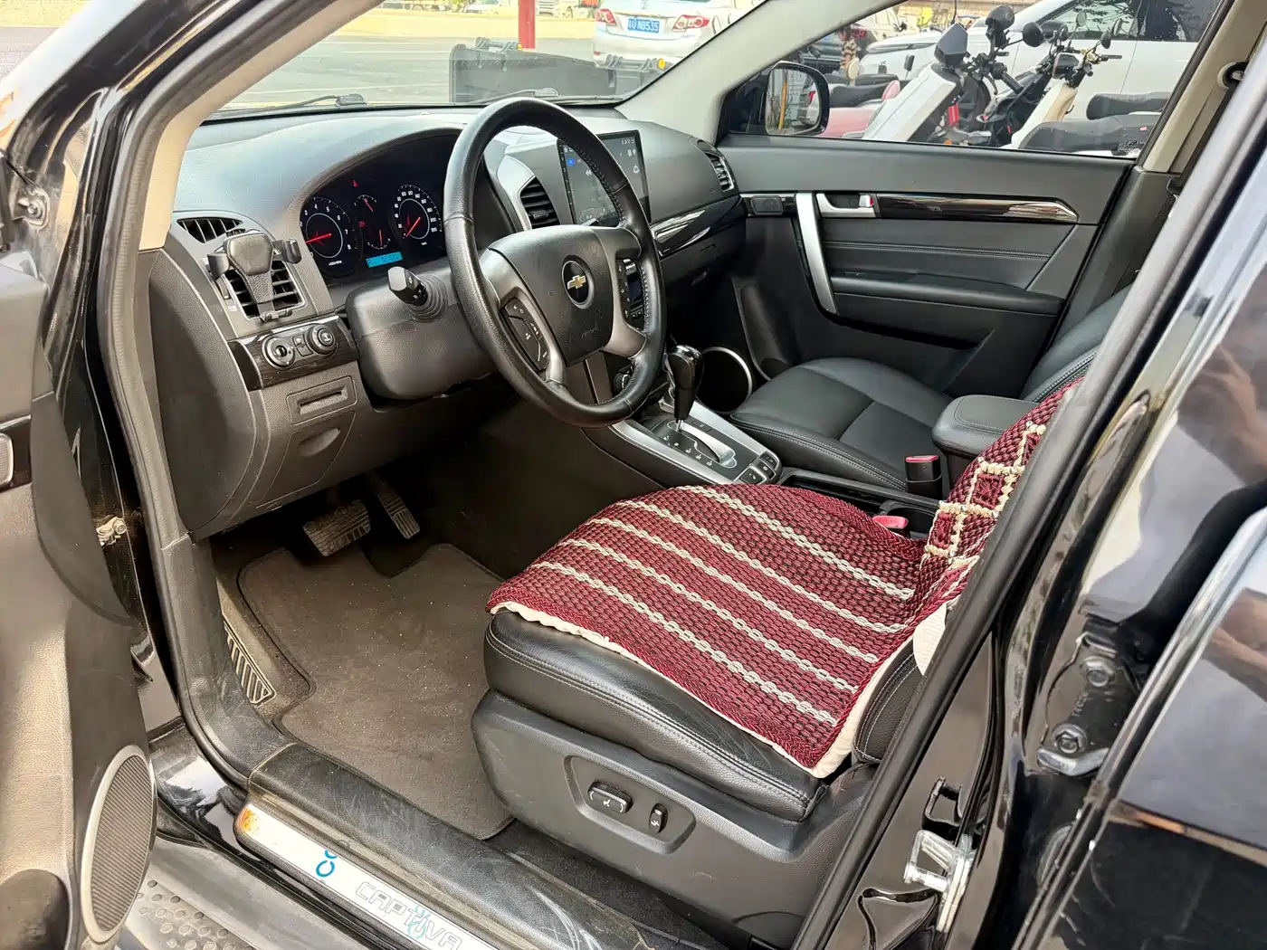 Chevrolet Captiva 2014 2.4L 4WD Flagship 7-seater фото 11