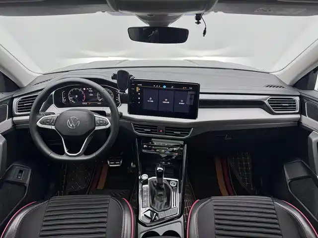 Volkswagen Tayron 2024 300TSI 2WD Luxury Plus Advanced фото 11