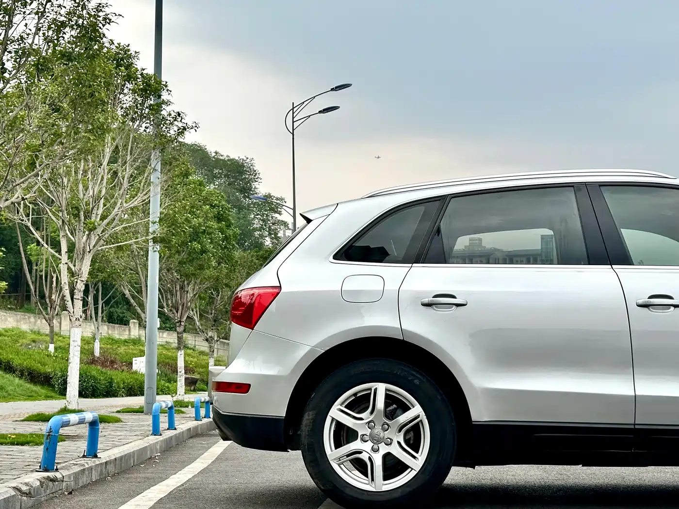 Audi Q5 2012 2.0TFSI Comfort фото 5