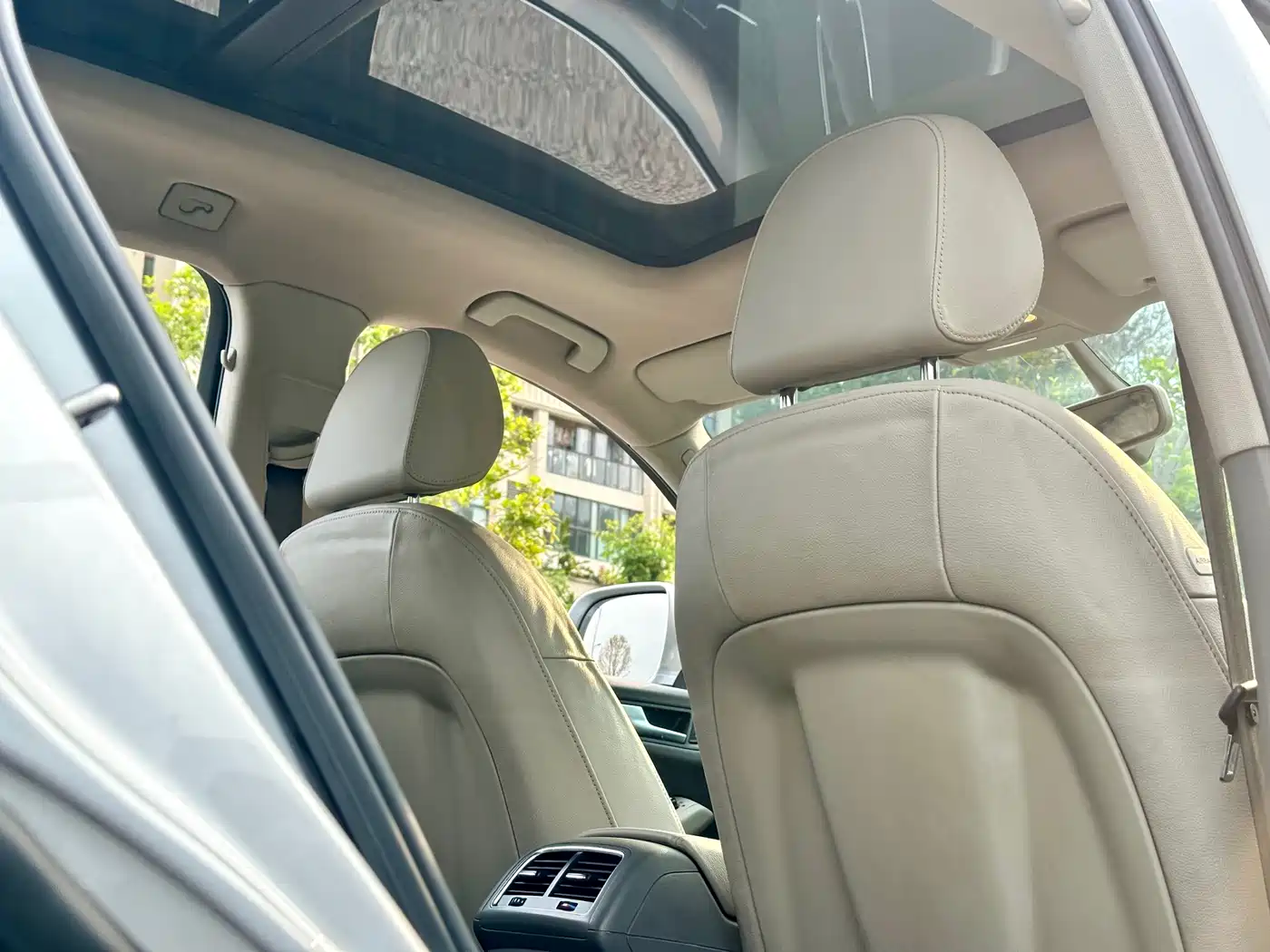 Audi Q5 2012 2.0TFSI Comfort фото 27