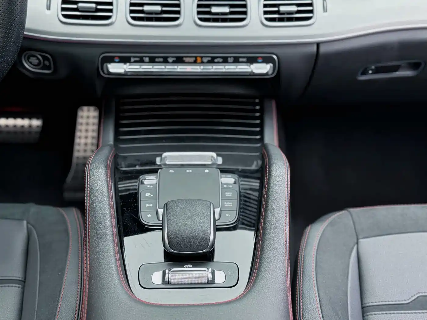 Mercedes-Benz GLE AMG 2025 AMG GLE 53 4MATIC+ фото 9