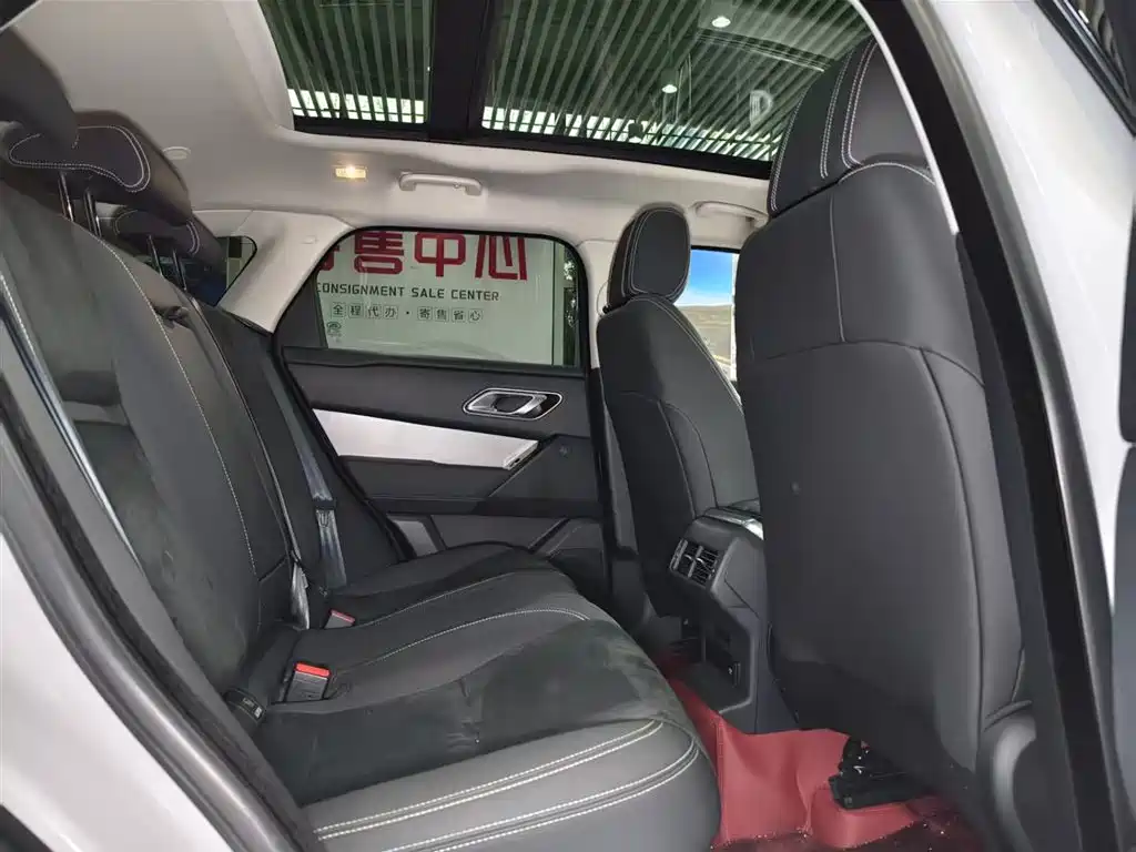 Land Rover Range Rover Velar 2021 P250 фото 13