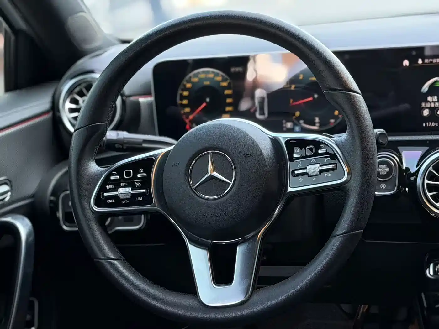 Mercedes-Benz A-Class 2020 A 200 L фото 9