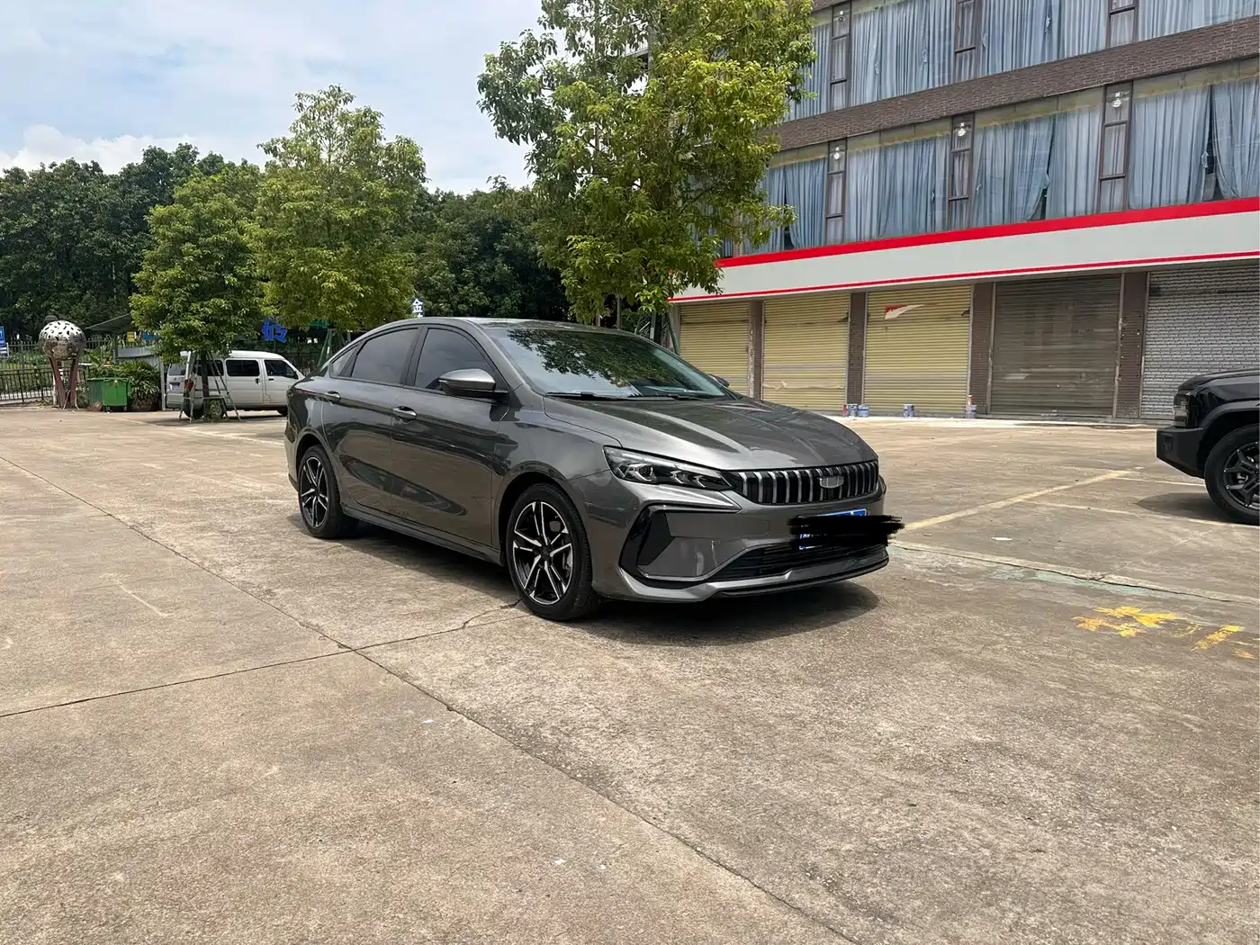 Photo 3 - Geely Binrui