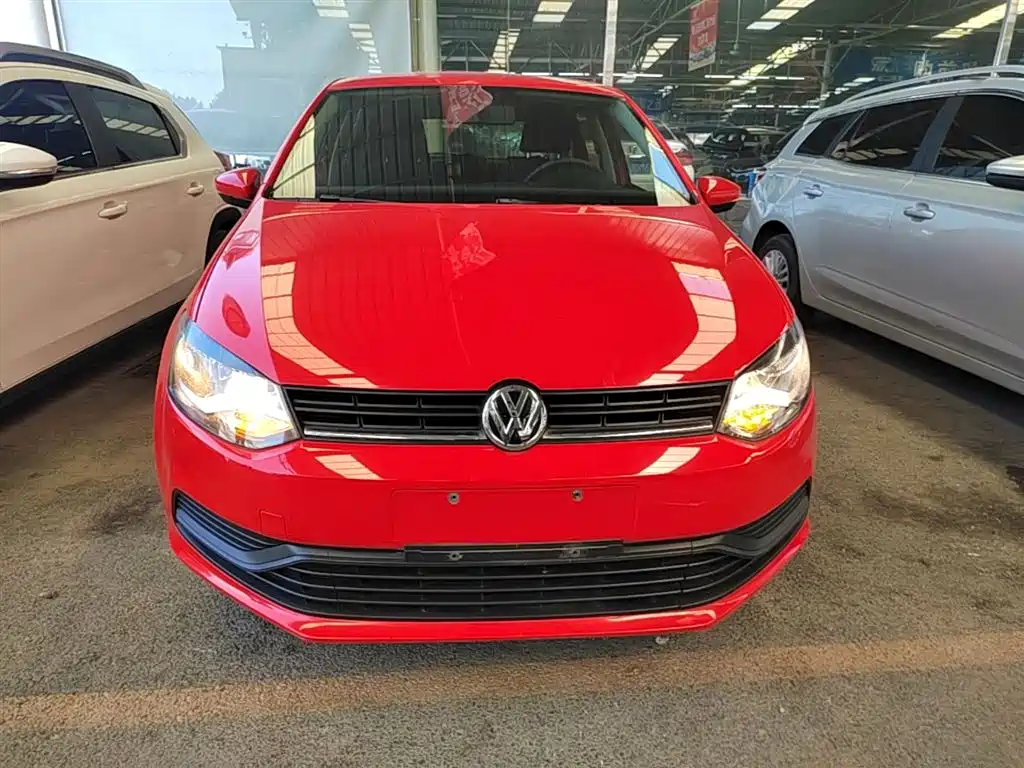 Volkswagen Polo 2016 1.4L Manual Trend фото 3