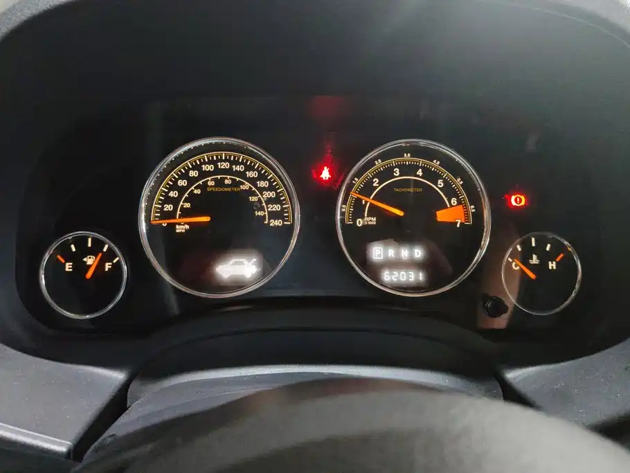Jeep Compass (Import) 2013 2014 2.0L 2WD Luxury Edition