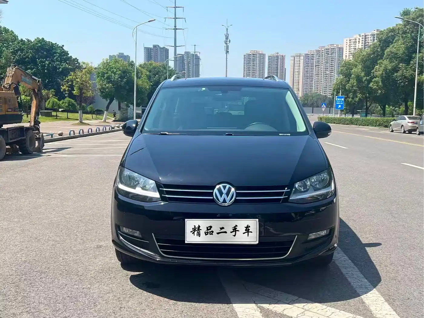 Volkswagen Sharan 2018 380TSI Premium 7-Seater фото 2