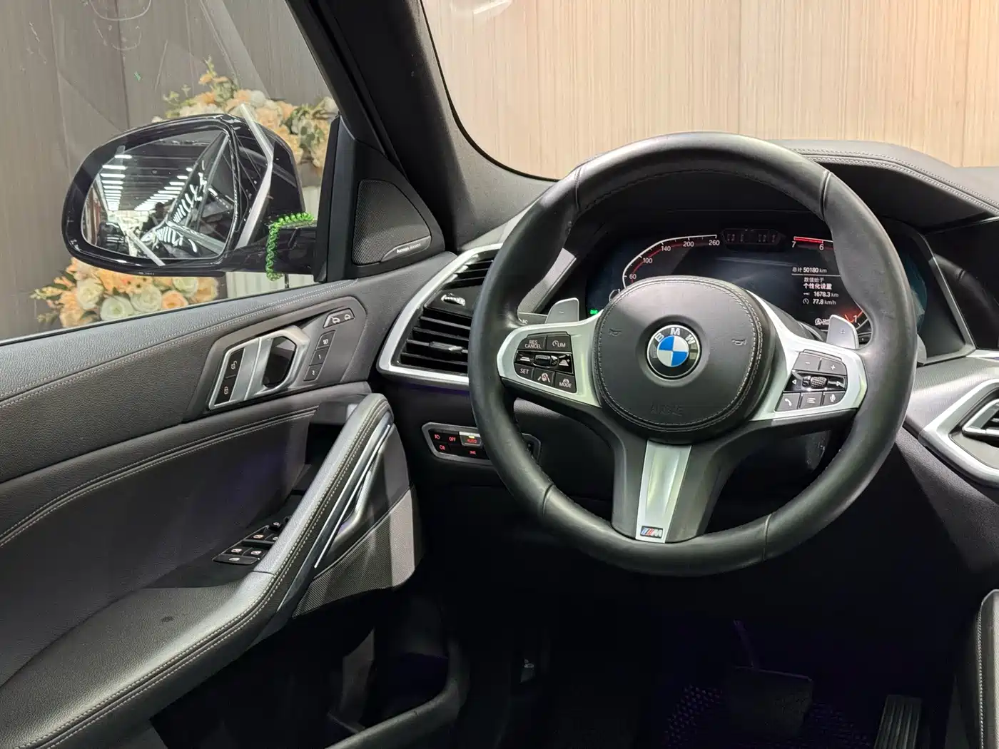 BMW X6 2021 xDrive30i M Sport Package фото 17