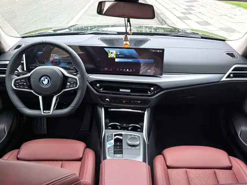 BMW i3 2025 2024 eDrive 35 L