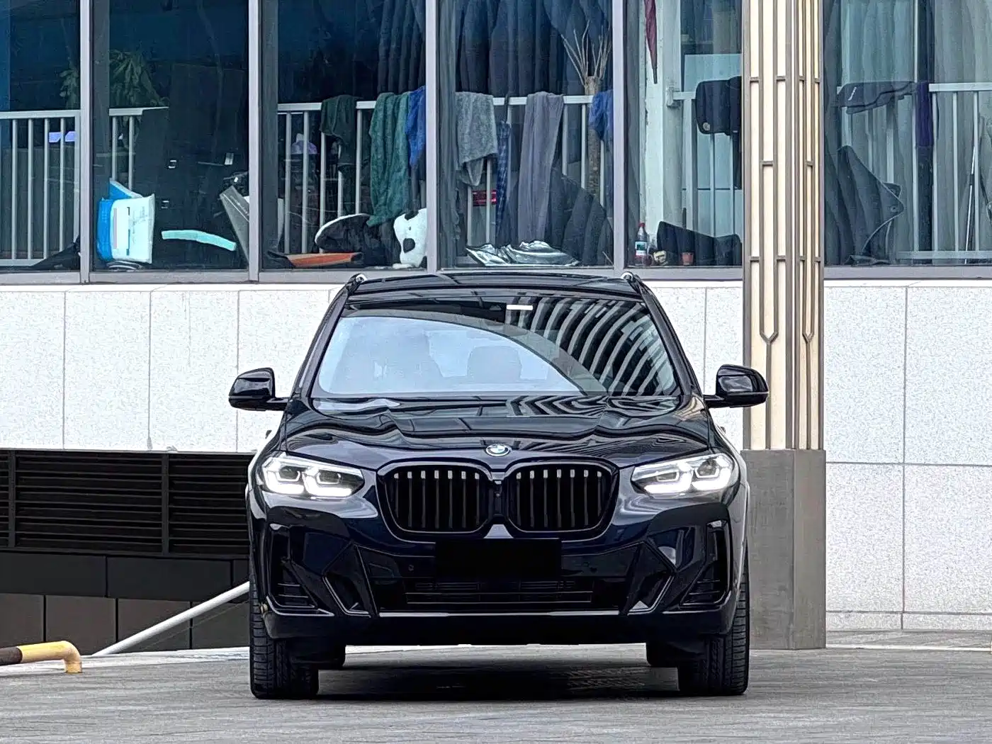 Photo 3 - BMW X3