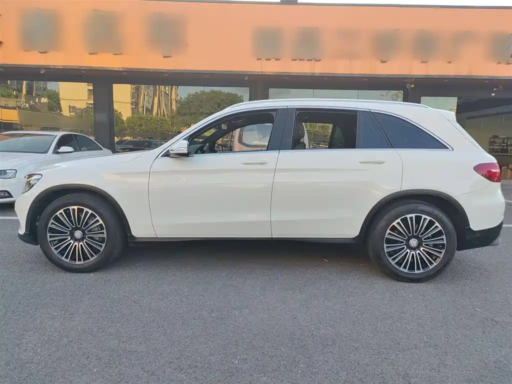 Mercedes-Benz GLC 2019 Model GLC 200 L 4MATIC фото 5