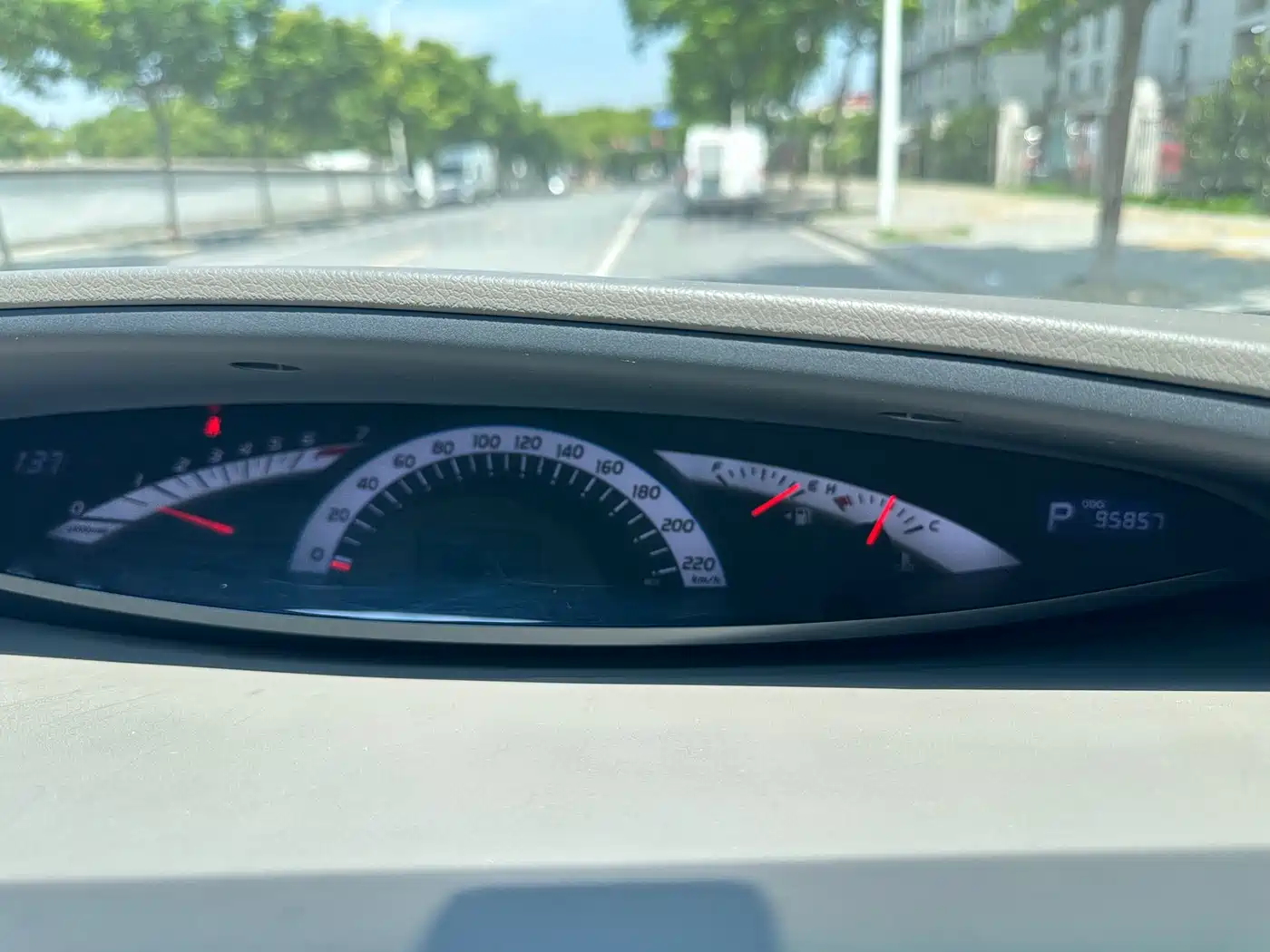 Toyota Previa 2009 2006 Model 2.4L 7-Seater Luxury Edition