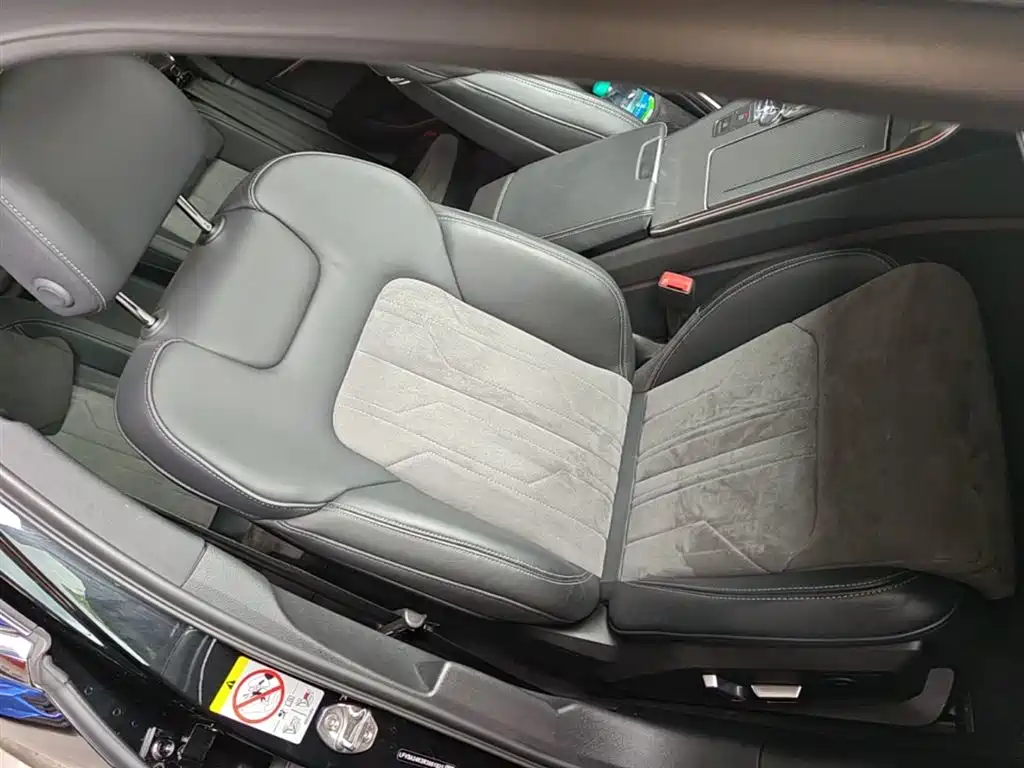 Audi A6L 2024 45 TFSI Premium Dynamic фото 25