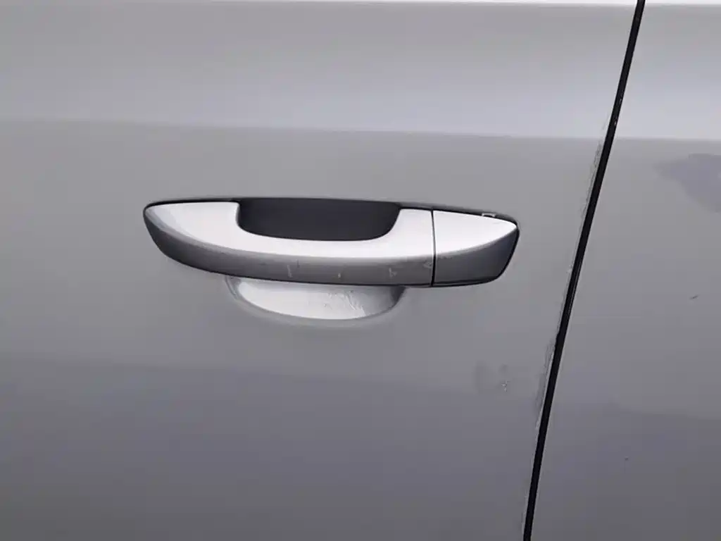 Photo 18 - Volkswagen Golf