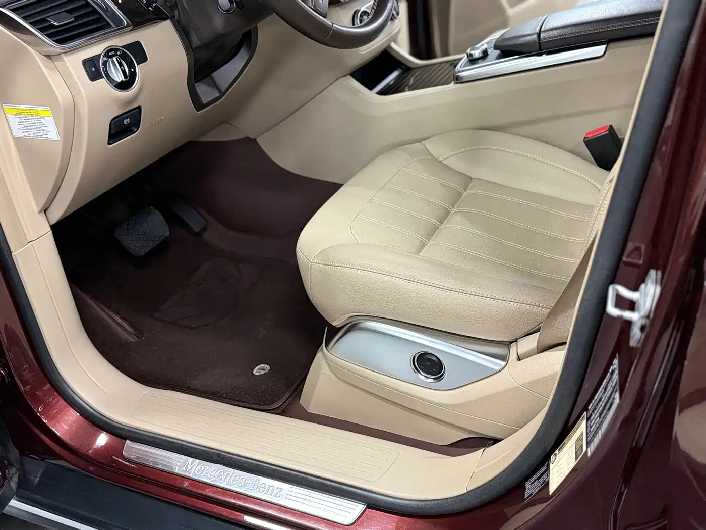 Mercedes-Benz GL-Class фото 8