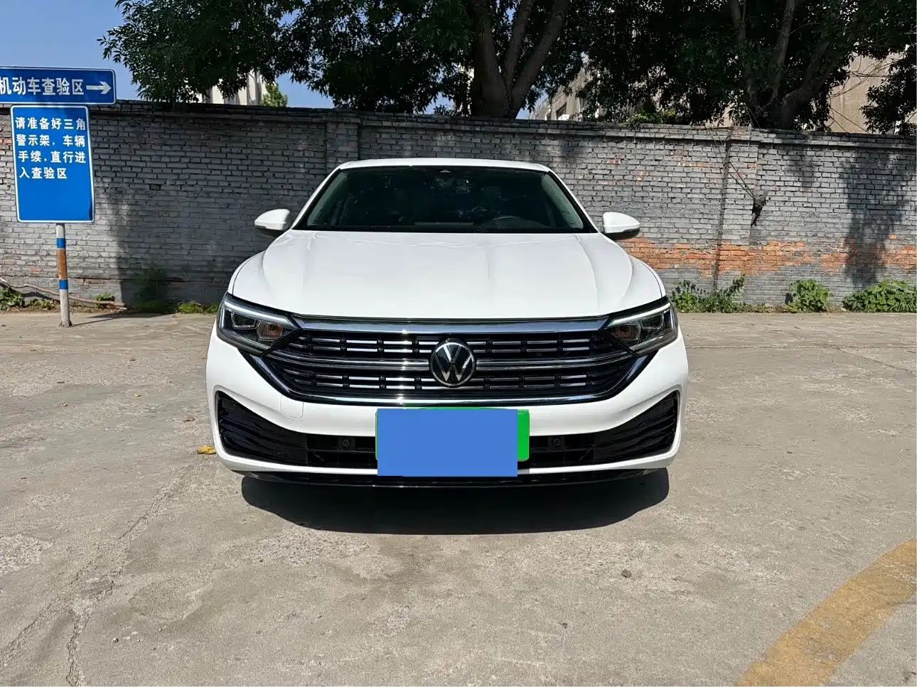 Volkswagen Sagitar 2023 300TSI DSG Surpassing Edition фото 2