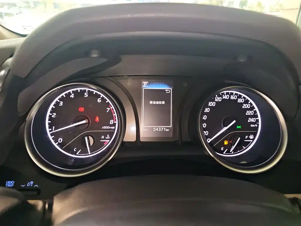 Toyota Camry 2019 2.0E Elite Edition China VI фото 4