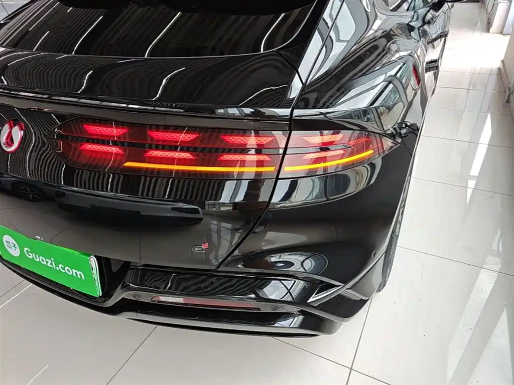 Denza Z9GT 2024 Model 1100 AWD Max Edition фото 8