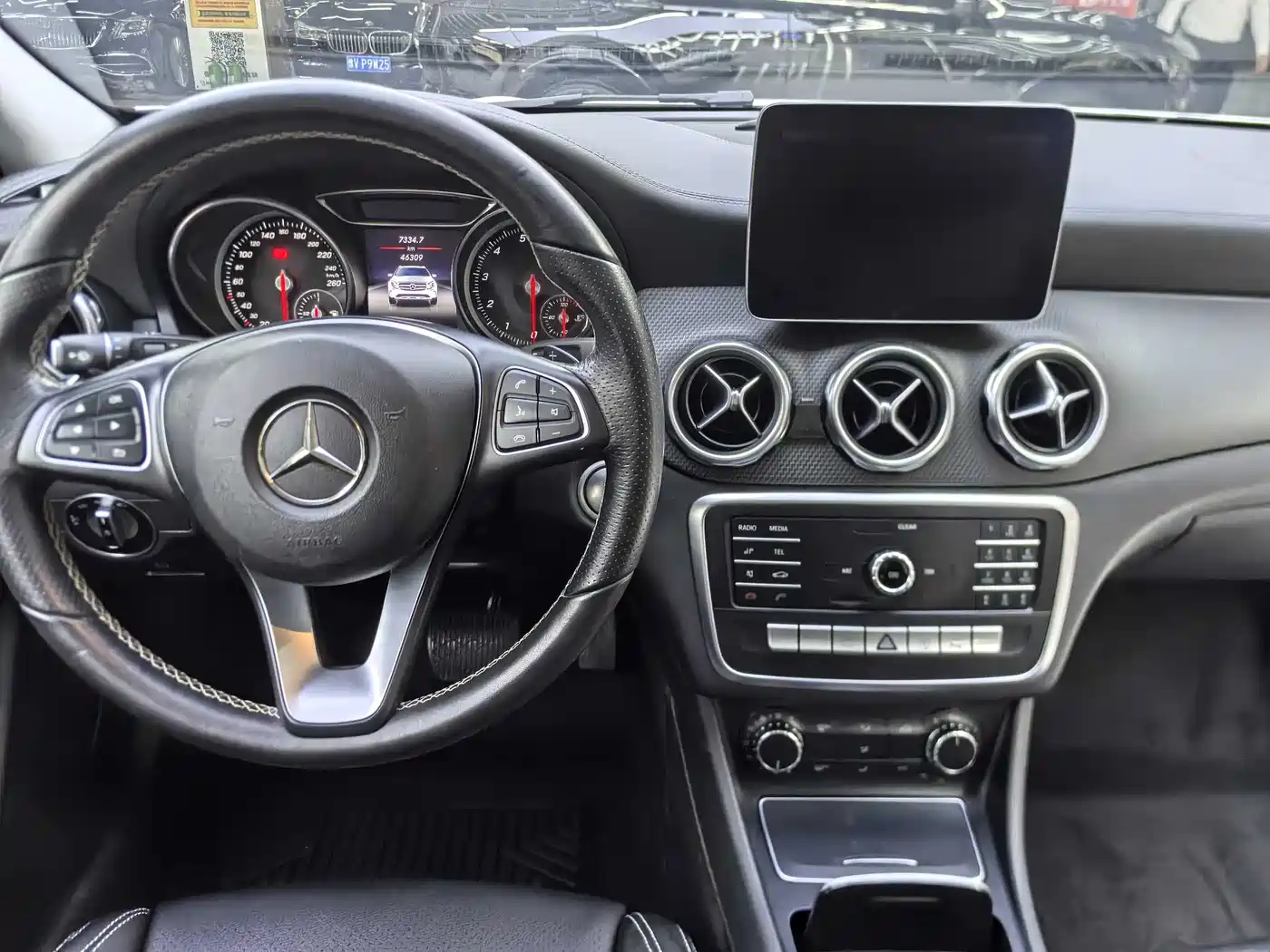 Mercedes-Benz GLA 2018 GLA 200 Fashion фото 10