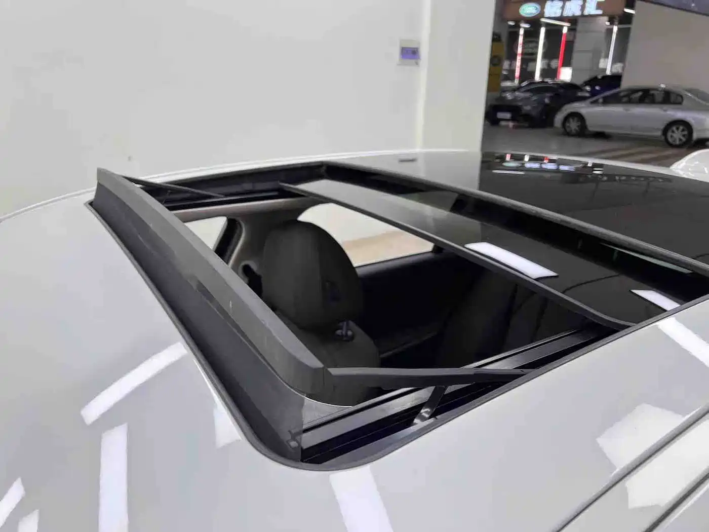 BMW 3 Series 2020 325Li Launch Edition фото 16