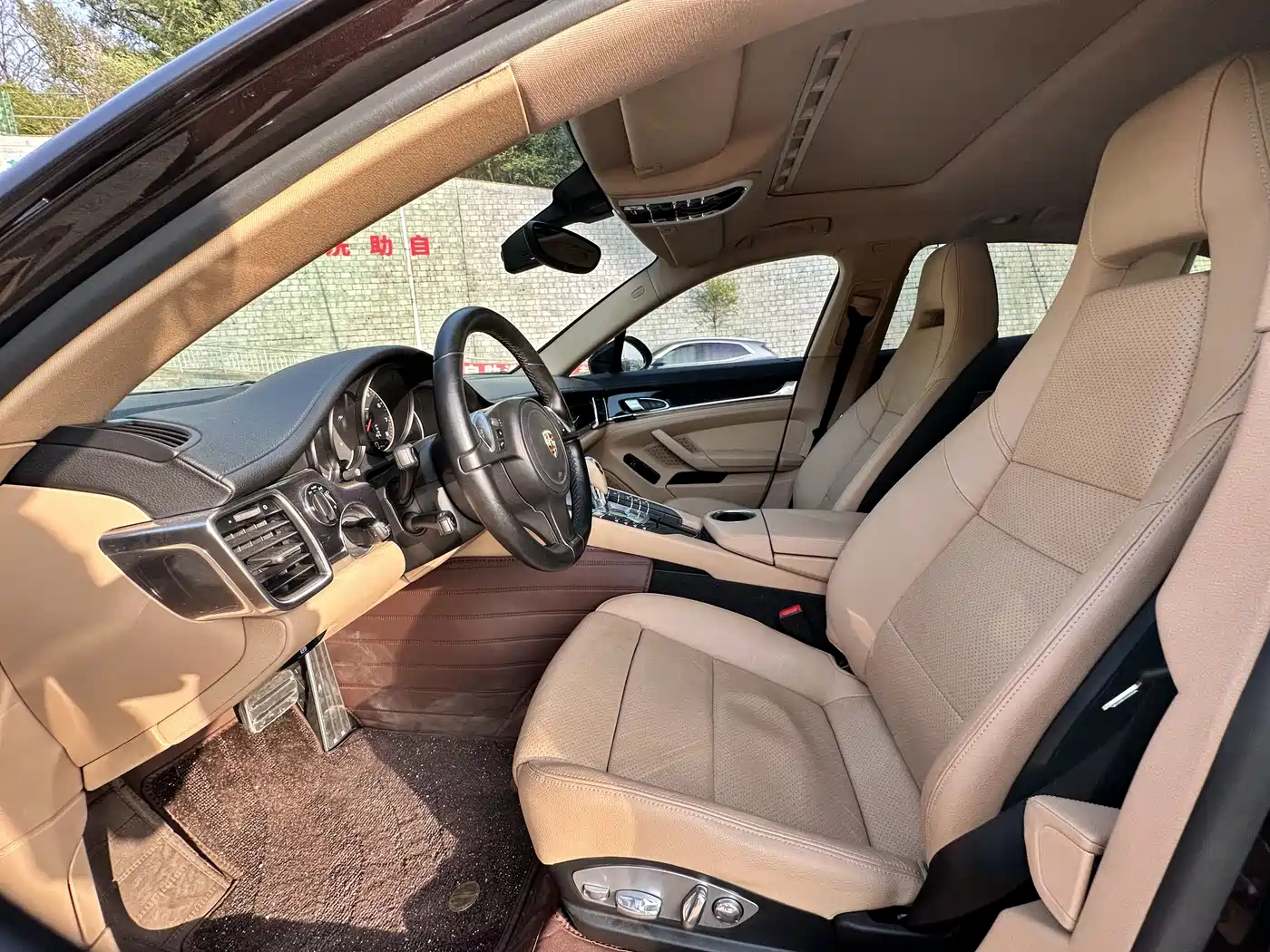 Porsche Panamera 2010 Panamera 4 3.6L фото 4