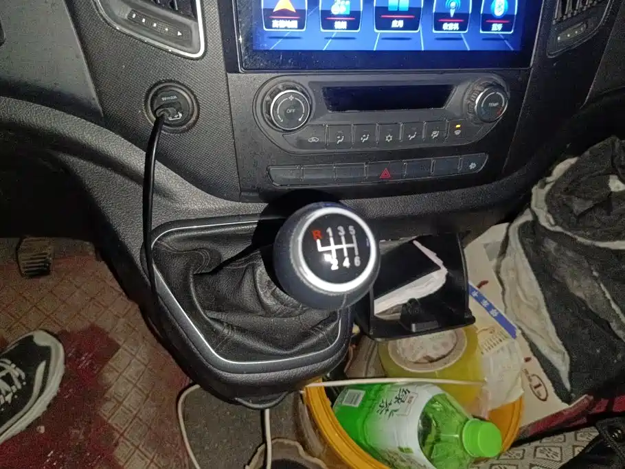 Photo 16 - Foton Tuyano