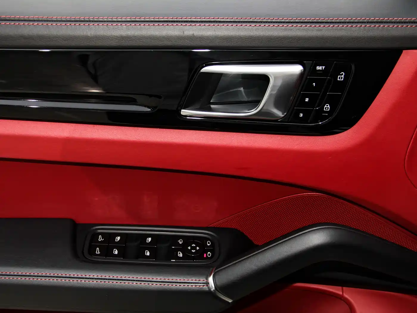Porsche Cayenne 2019 Cayenne 3.0T фото 9