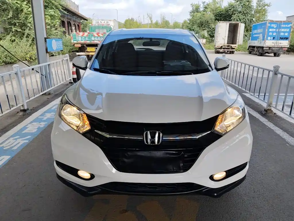 Honda Vezel 2016 2015 1.5L CVT 2WD Comfort