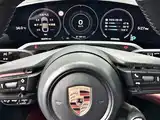 Photo 12 - Porsche Taycan