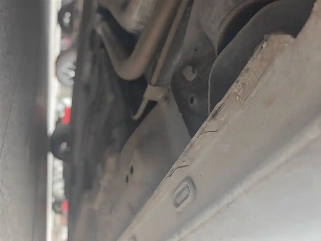 ROEWE I5