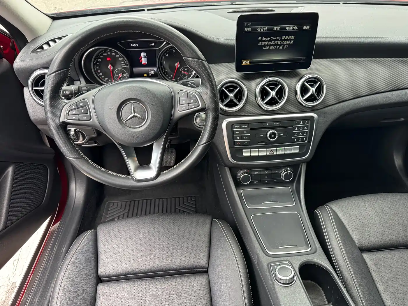 Mercedes-Benz GLA 2017 GLA 200 Fashion фото 10