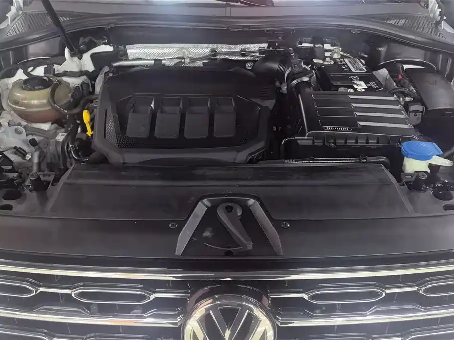 Volkswagen Tayron 2021 330TSI 2WD 30th Anniversary Edition фото 10