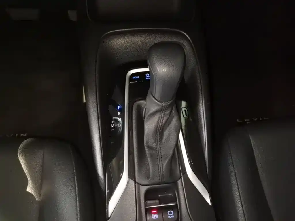 Toyota Levin GT 2021 2.0L Luxury Edition фото 14