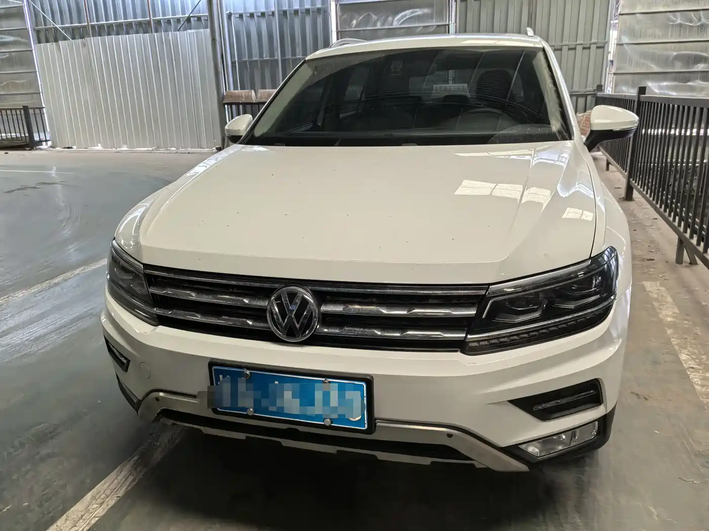 Volkswagen Tiguan L 2018 330TSI Automatic 2WD Luxury Edition фото 2