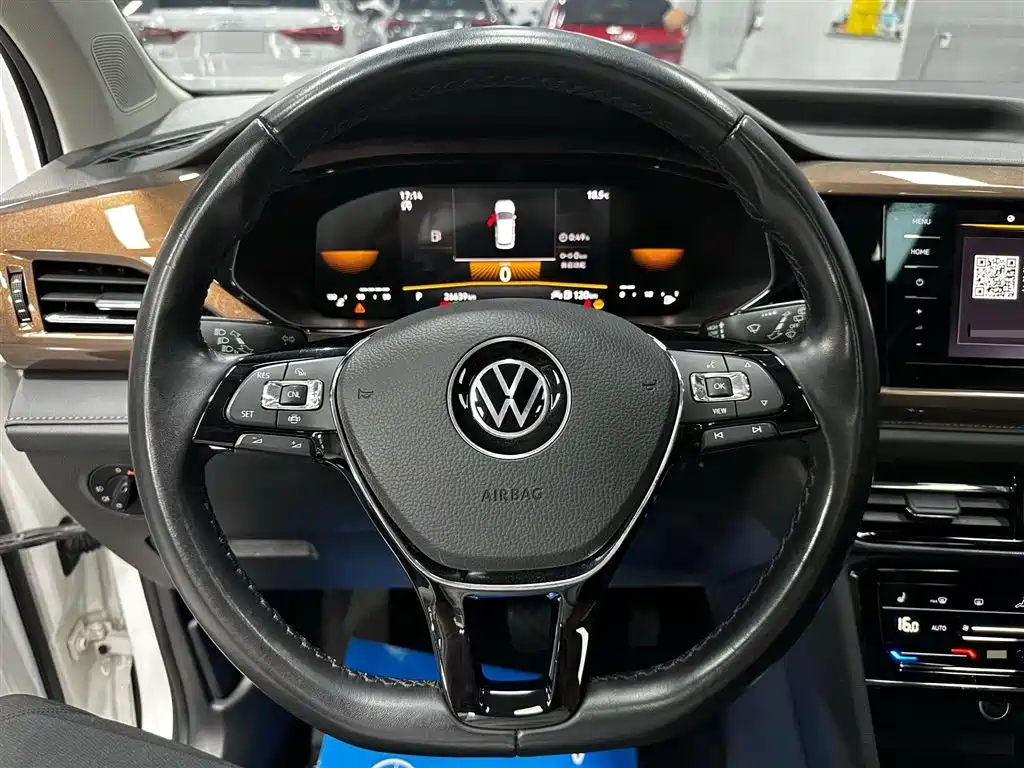 Volkswagen Tharu 2022 280TSI 2WD Comfort фото 13