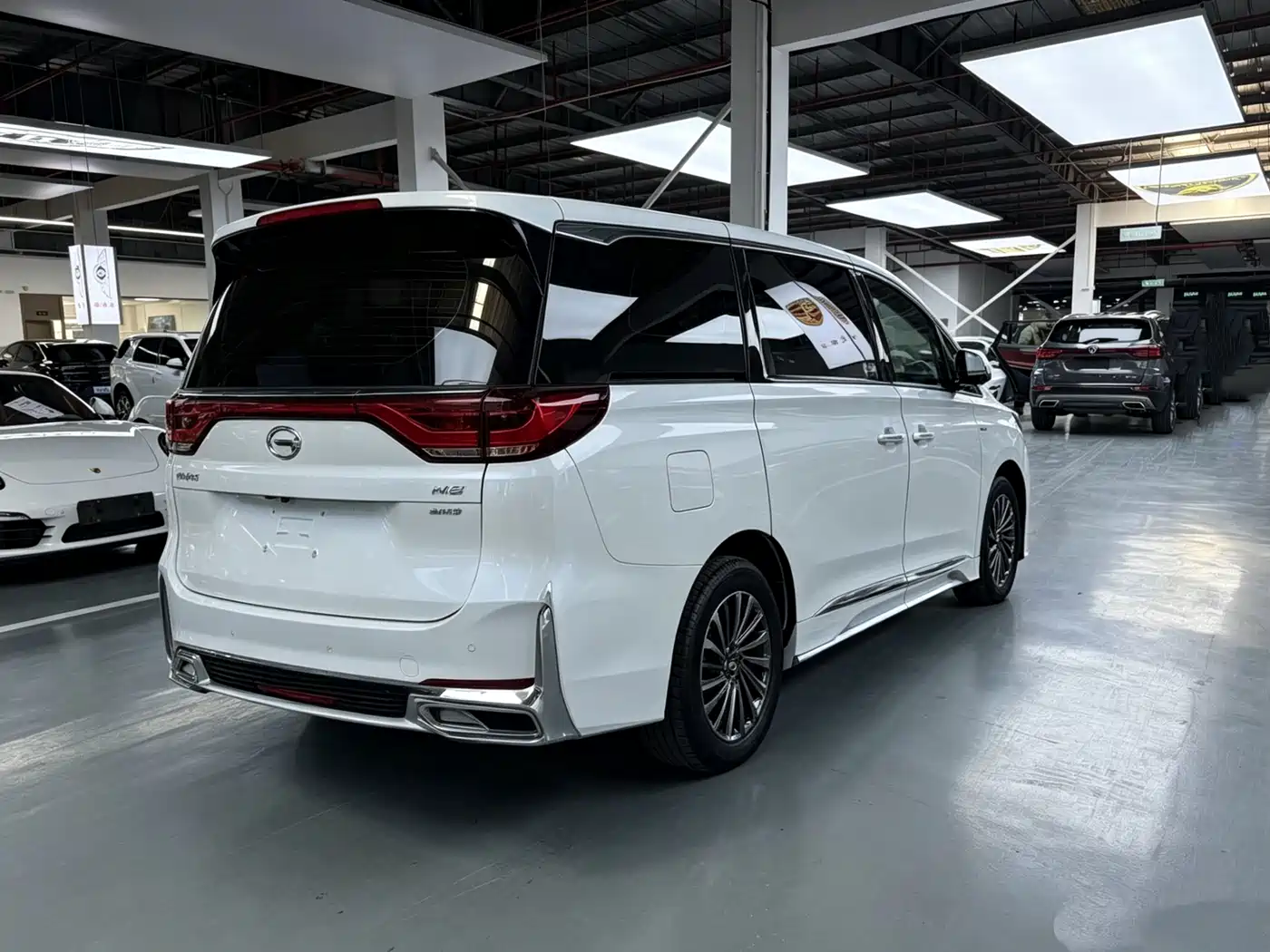 GAC Trumpchi Trumpchi M8 2023 Leading Series 390T Prestige Edition фото 13