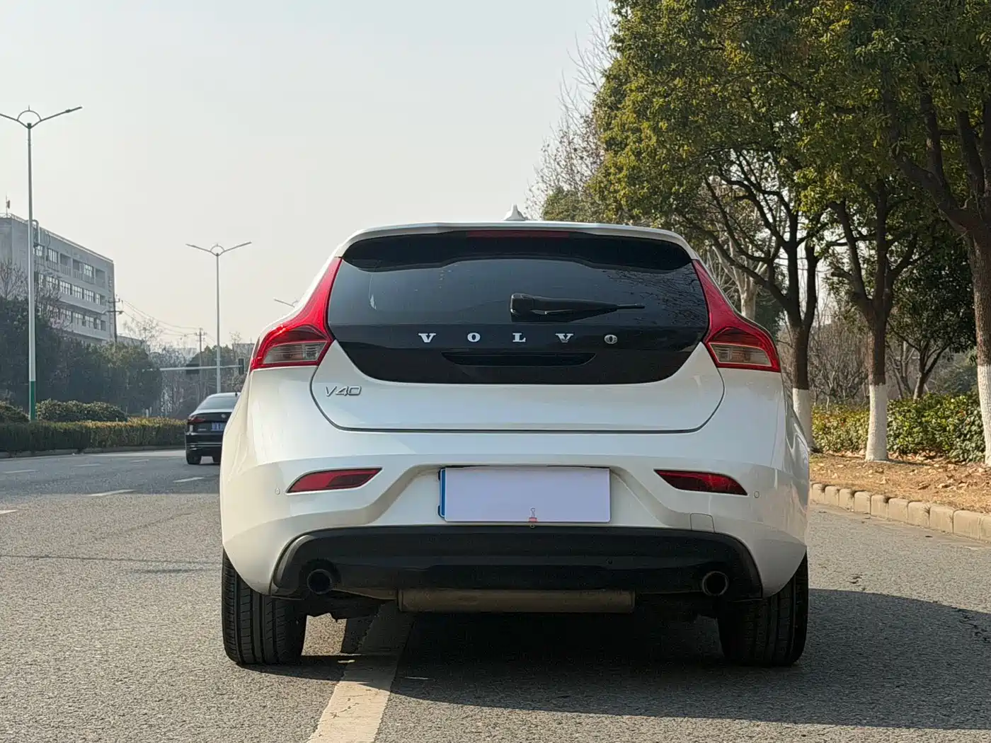 Фото 5 - Volvo V40