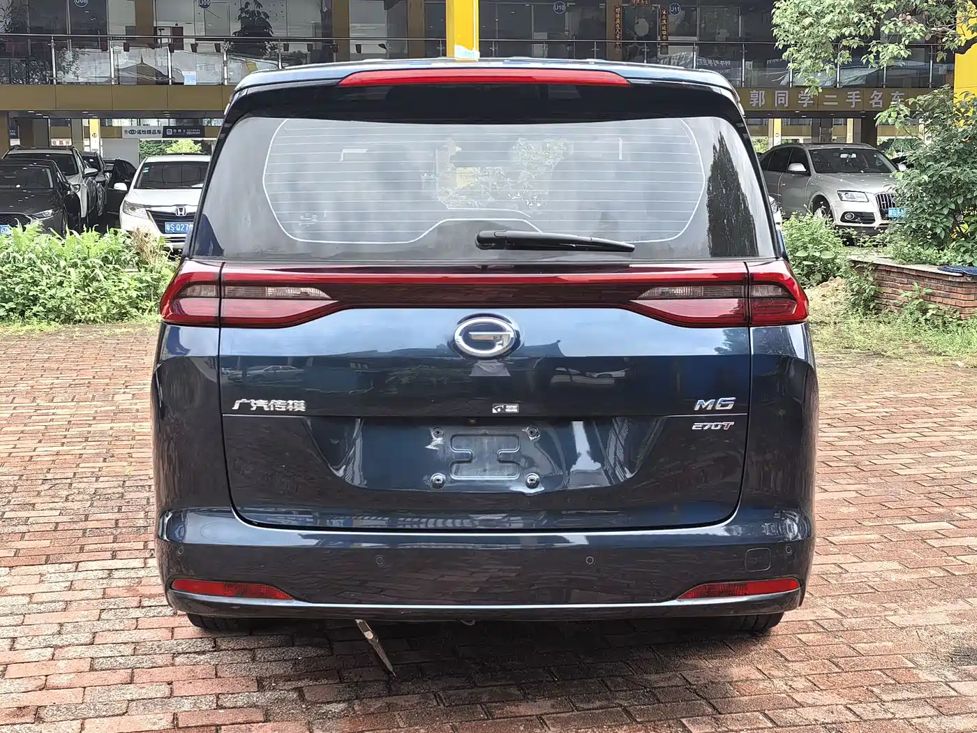 GAC Trumpchi Trumpchi M6 2021 270T DCT Luxury Edition (7-Seater) фото 5